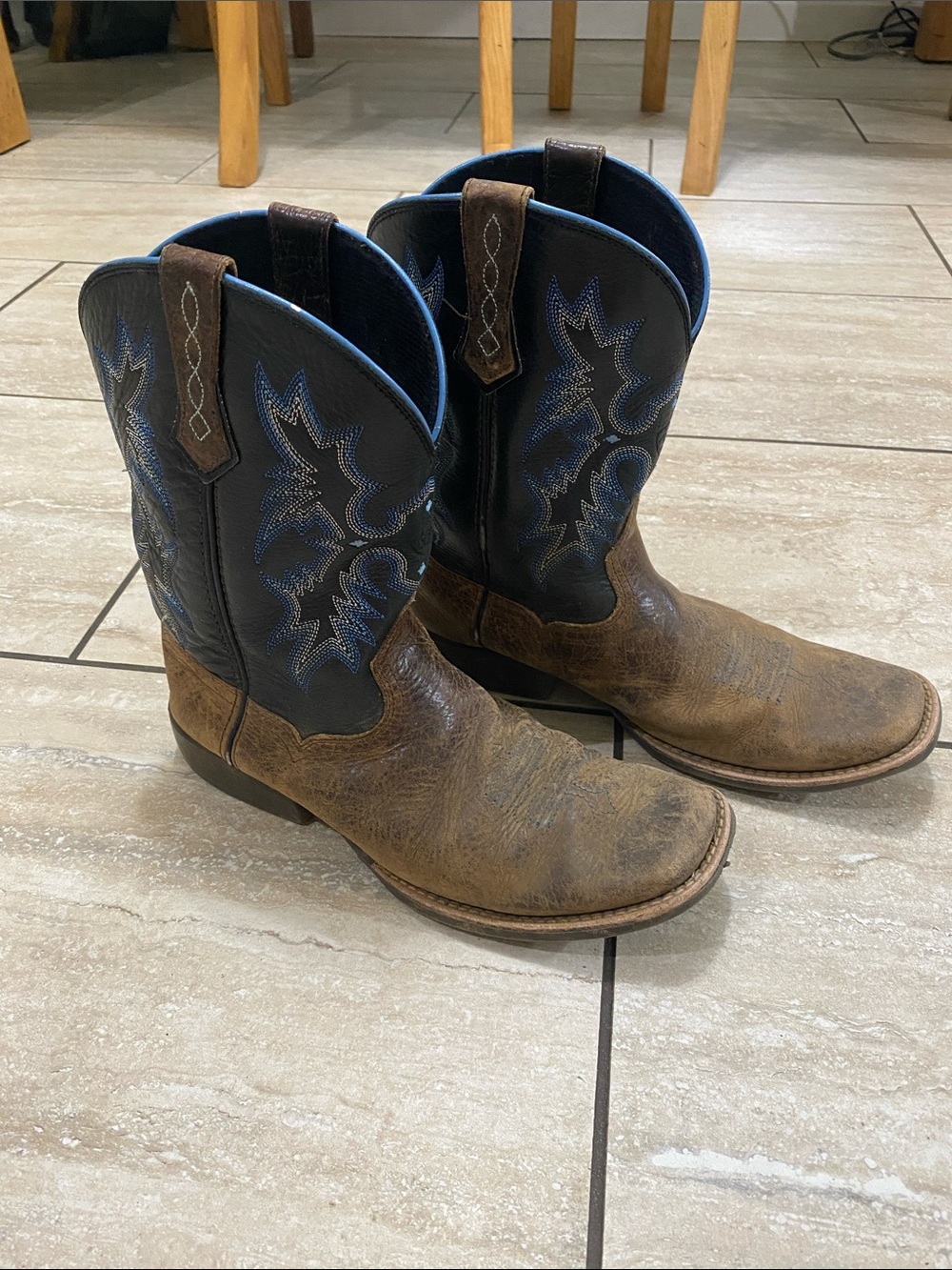 Ariat Kids Brown Leather Western Boots with Black Shaft and Blue Stitching